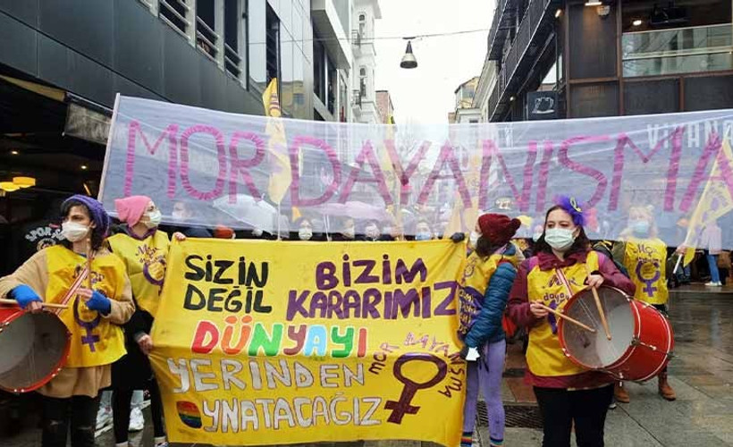 Kadıköy'de gerçekleşen Büyük Kadın Buluşması'nın ardından en az 6 LGBTİ+ aktivisti gözaltına alındı