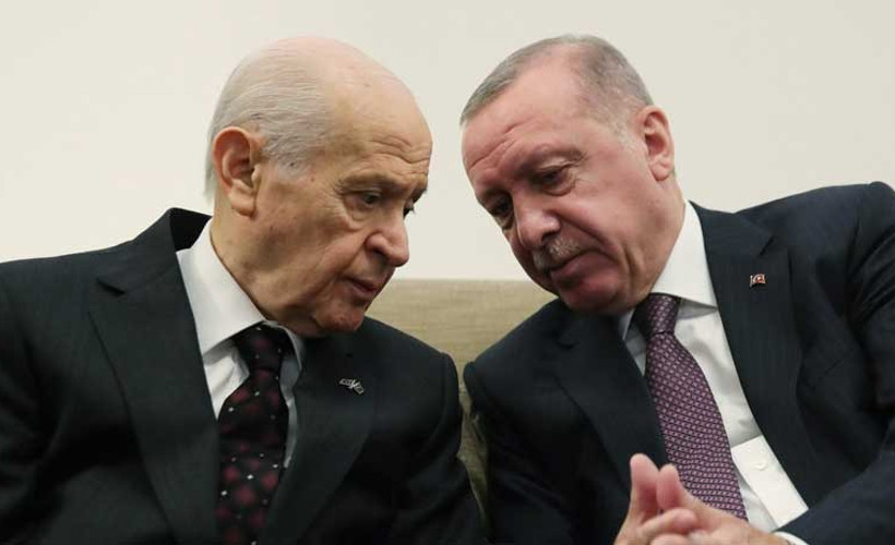 Zeyrek, AKP kulislerini yazdı: Erdoğan isim istedi, Bahçeli kabul etmedi
