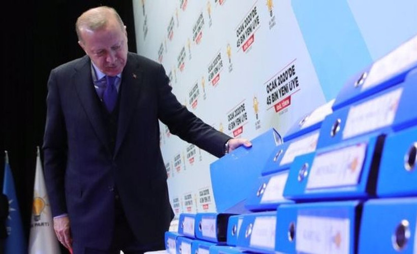 Kendisini görevden alan Erdoğan'a teşekkür etmişti: 'Naci Ağbal, Hazine Bakanlığına getirilebilir'