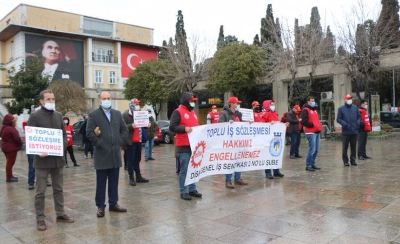 Güvenceli iş isteyen işçiler belediye binasına yürüdü: Belediye başkanı iki farklı kişiliğe sahip