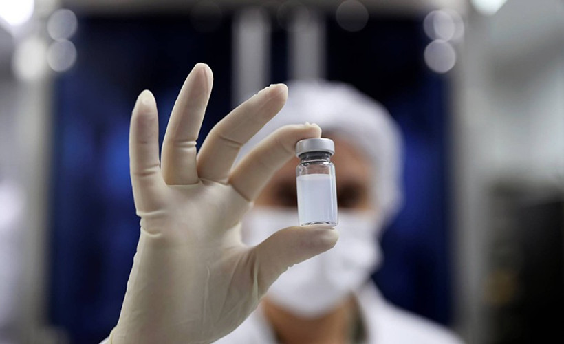 Sağlık Bakanı Koca: 1.4 milyon doz Biontech aşısı geldi