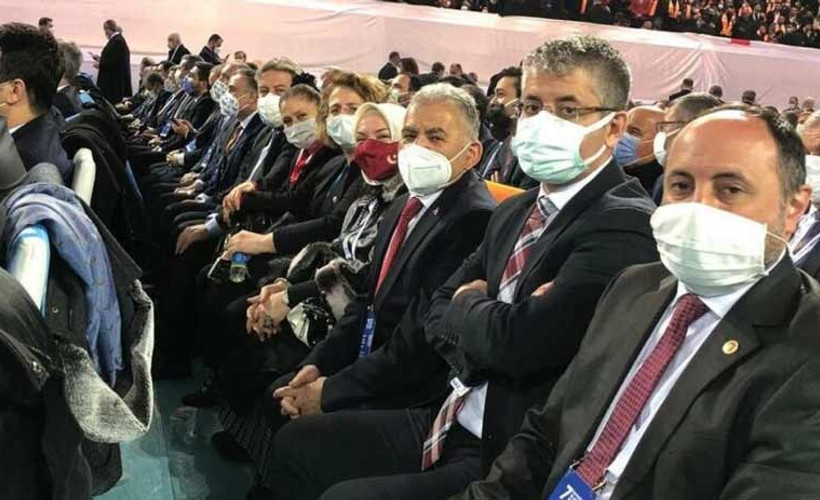 'AKP kongresine giden herkes karantinaya alınsın' çağrısı