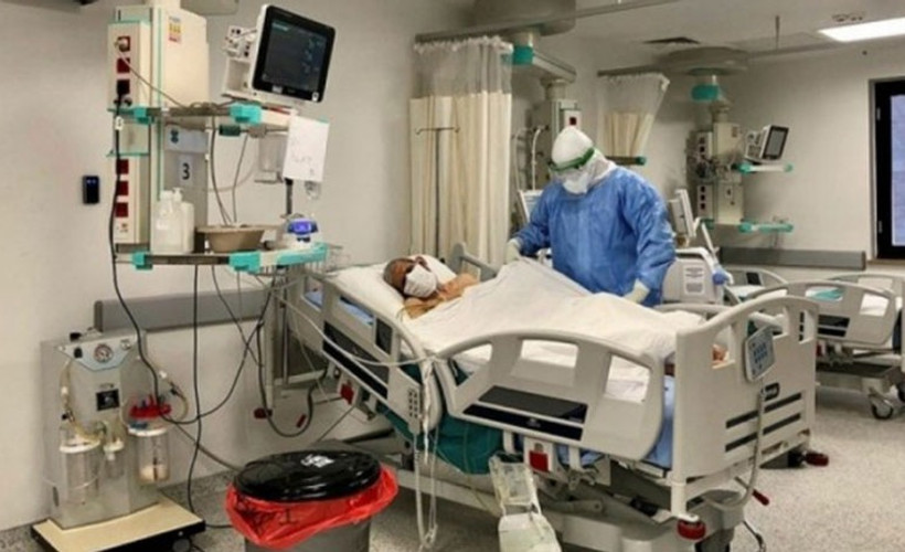 Prof. Dr. İsmail Cinel: Acil değilse hastaneye gitmeyin, mutant virüs bir dakikada bulaşıyor