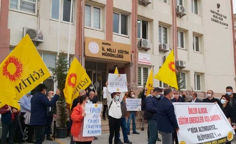 200 öğretmen ve 700 öğrenci Coronavirus'e yakalandı, 6 okul karantinaya alındı