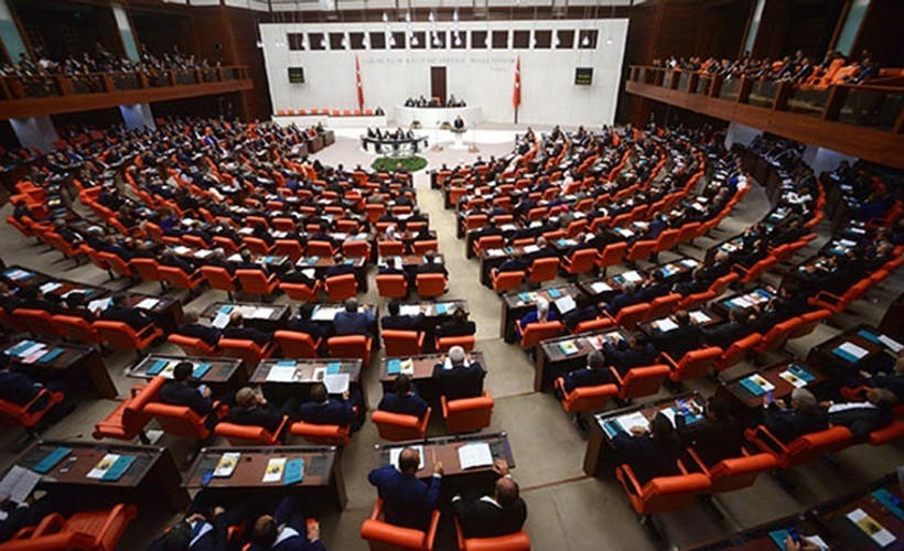 CHP'den cezaevi düzenlemesine şerh: Tutukluların özel hayat ve haberleşme haklarına aykırı