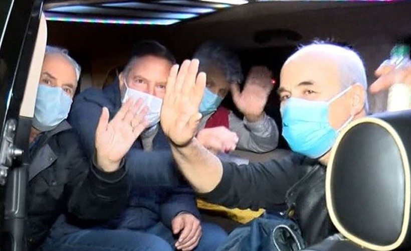 Serbest bırakılan emekli amiraller: Böyle bir suçlamayla gözaltına alınmak çok ağırımıza gitti