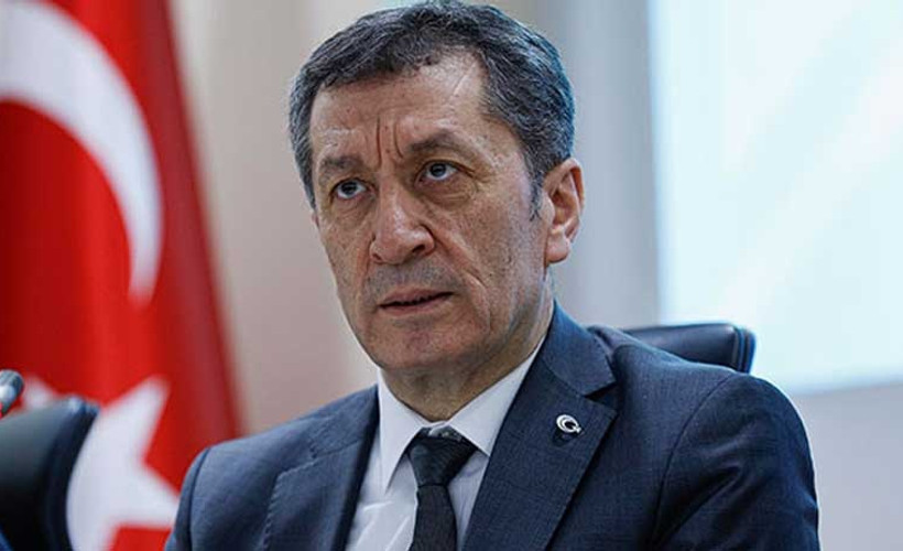 Bakan Selçuk: 425 bin 430 çalışma arkadaşımız aşı randevusuna dahil edilmiştir