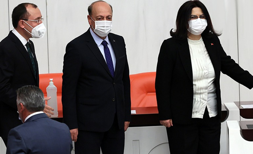 Yeni kabine değişikliği ile kulisler hareketlendi: 'FETÖ'yü övene görev