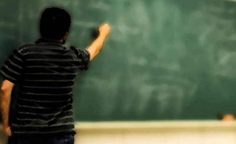MEB'in atadığı 69 bin ücretli öğretmenin 8 bini lisans mezunu değil