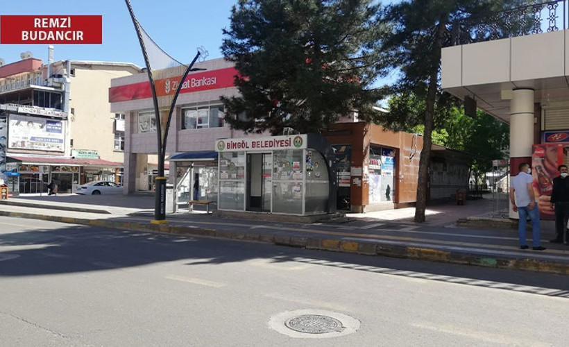 Bingöl'de AKP'li belediye şehir içi halk otobüsleri seferlerini durdurdu