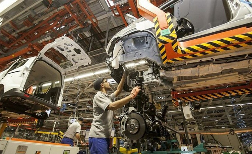 Otomotivde 'çip krizi' sürüyor: Ford Otosan üretime ara verme tarihlerini değiştirdi