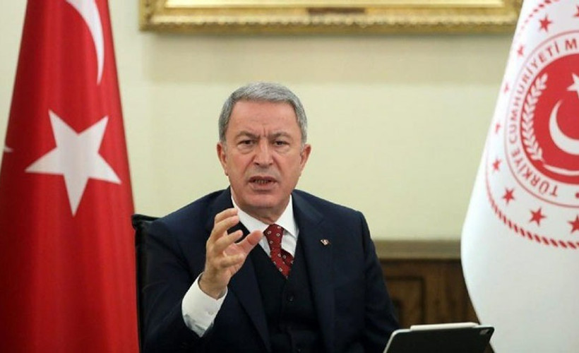 Milli Savunma Bakanı Akar İsrail'i kınadı, İdlib için tehdit etti