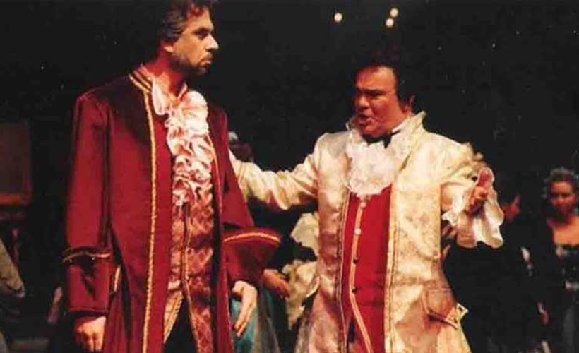 Tenor Ender Arıman, hayatını kaybetti