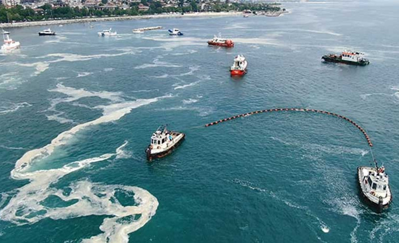Bakan Kurum: Marmara'nın derin sularında müsilaj yok