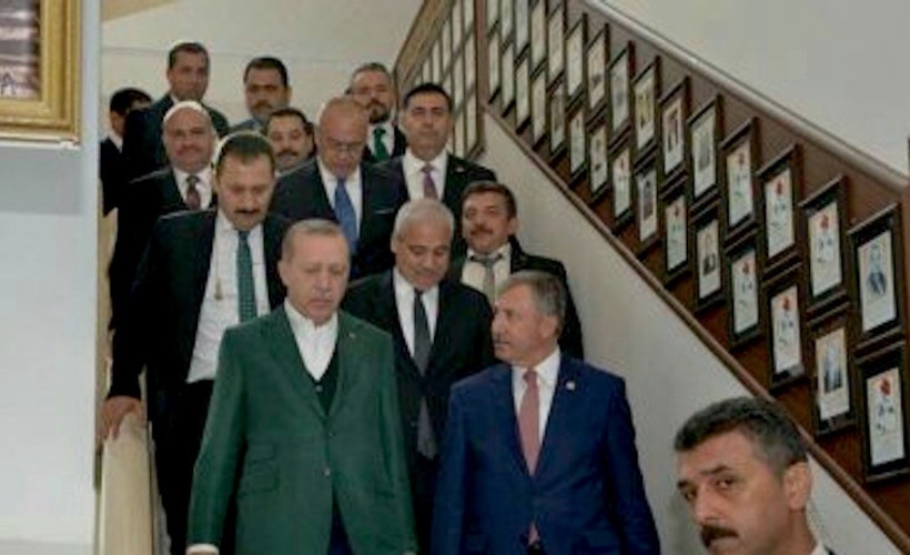 Gelecek Partili Özdağ: 50'ye yakın AKP'li vekille görüşüyoruz
