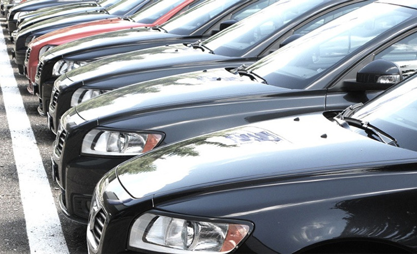 Çiftçinin traktörünü haczeden banka yöneticileri için 2 bin 438 araç kiralandı