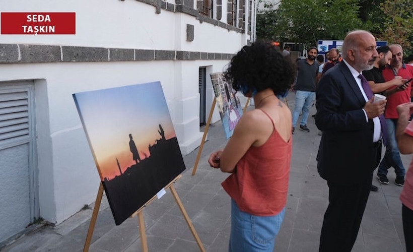 'Suriçi' konulu fotoğraf sergisine yoğun ilgi