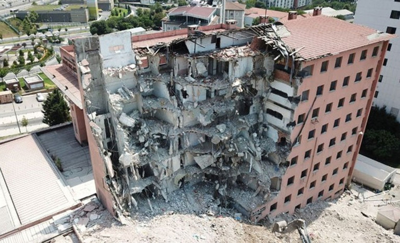 Tarihi Haydarpaşa Numune hastanesinin yıkımında ‘asbest’ uyarısı