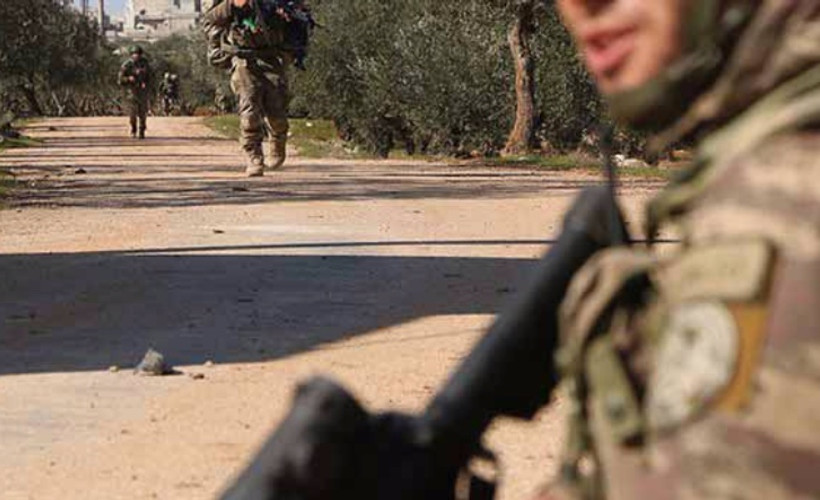 MSB, El Bab'da 2 askerin yaşamını yitirdiğini, 2 askerin de yaralandığını duyurdu