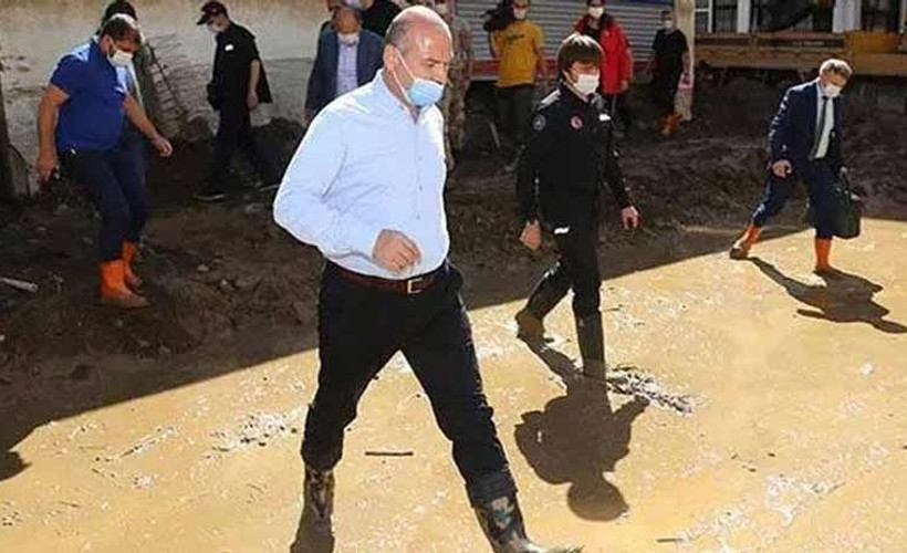 Sel felaketi sonrası Artvin'e giden Süleyman Soylu: Sigorta şirketlerine teşekkür ediyoruz