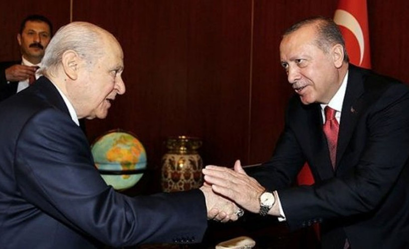 'Barajı düşürmek siyaseten bir şov'