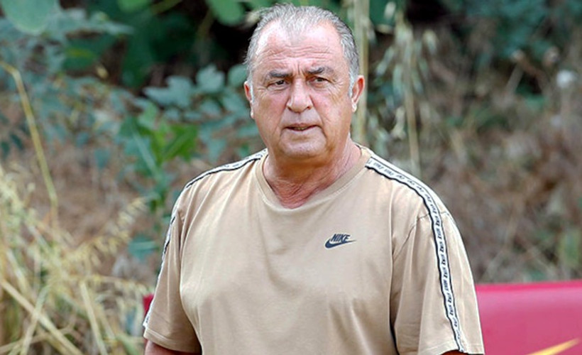 Annesi hastaneye kaldırılan Fatih Terim, Adana'ya geldi