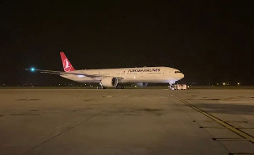 Afganistan'dan 271 yolcu daha Türkiye'ye getirildi