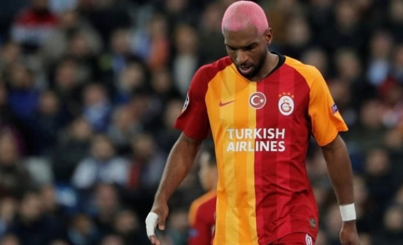 Ryan Babel'den akıllarda soru işareti bırakan paylaşım