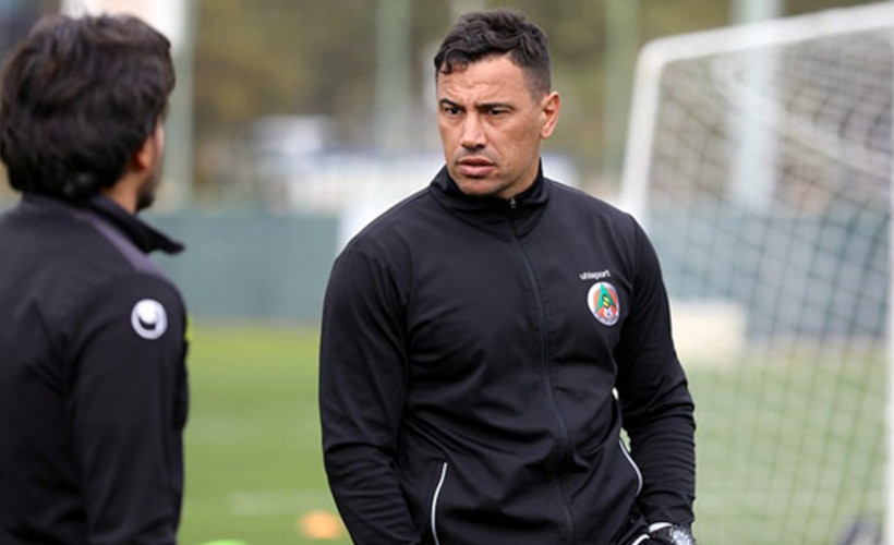 Alanyaspor'da Çağdaş Atan ile yollar ayrıldı