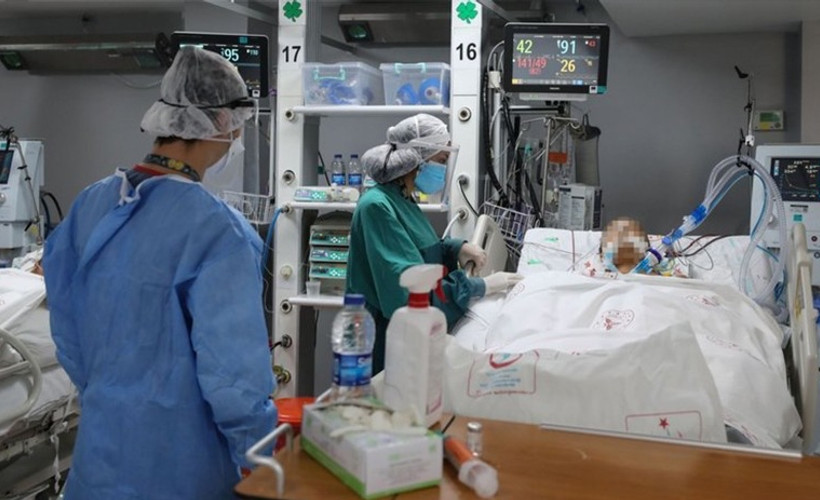 Son 24 saat: Koronavirüsten 252 kişi yaşamını yitirdi, 21 bin 893 yeni vaka