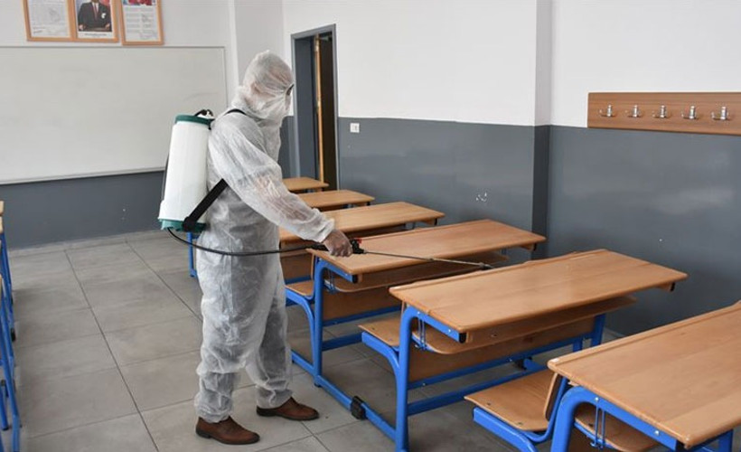 İki öğrencide Covid-19 çıktı, sınıf karantinaya alındı