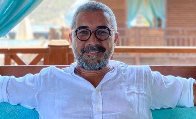 Sarayda düzenlenen törende Veyis Ateş ayrıntısı: Ödülü iptal edildi