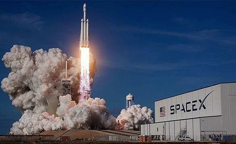 Doğrudan imzalanan ilk anlaşma: Türksat 6A'yı Elon Musk'ın SpaceX'i fırlatacak