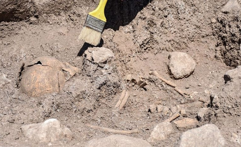 Orta Çağ Dönemi'ne ait çocuk iskeleti bulundu