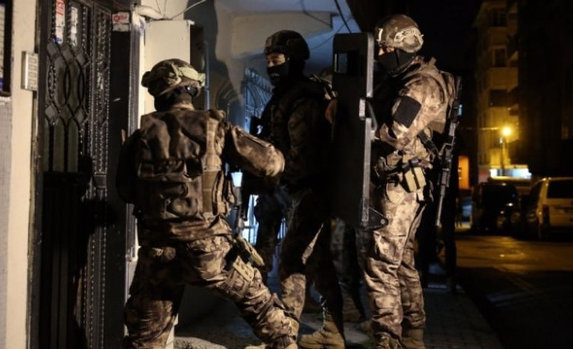İstanbul'da ev baskınları: TAYAD ve Direnişçiler Meclisi'nden 8 kişi gözaltına alındı