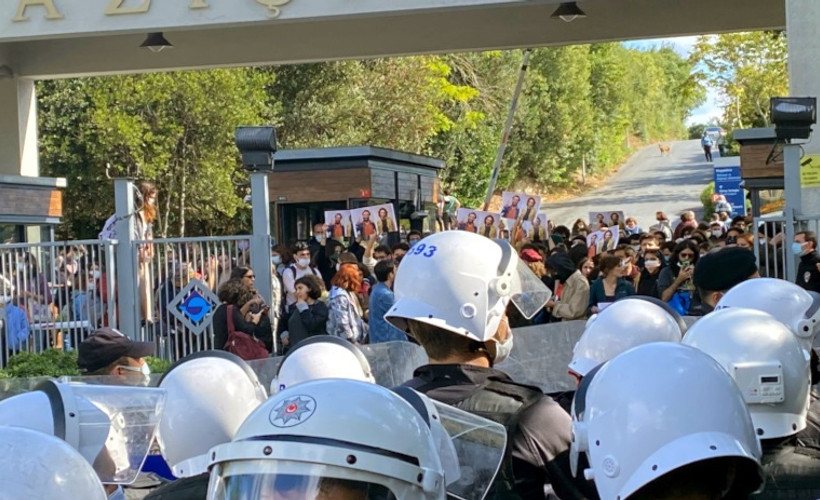 İstanbul Valiliği: Boğaziçi'ndeki eylemlerde 14 öğrenci gözaltına alındı