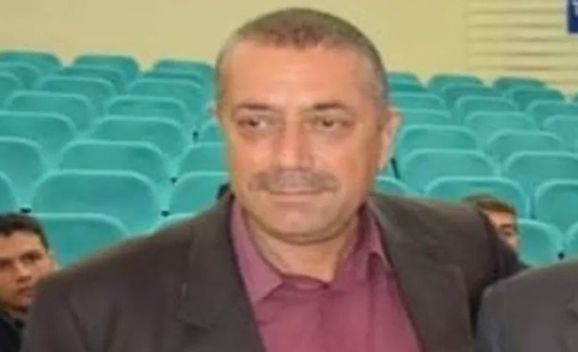 MHP'li yöneticinin aracına silahlı saldırı