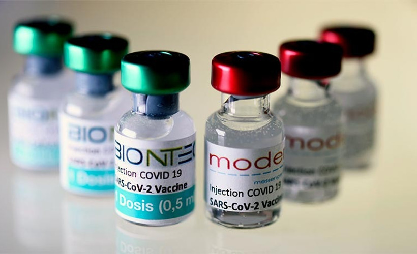 Biontech ve Moderna 100 milyar dolar kazanacak