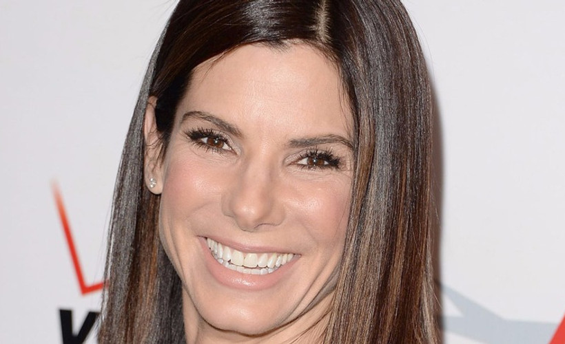 Sandra Bullock'tan 1 milyon Dolar bağış