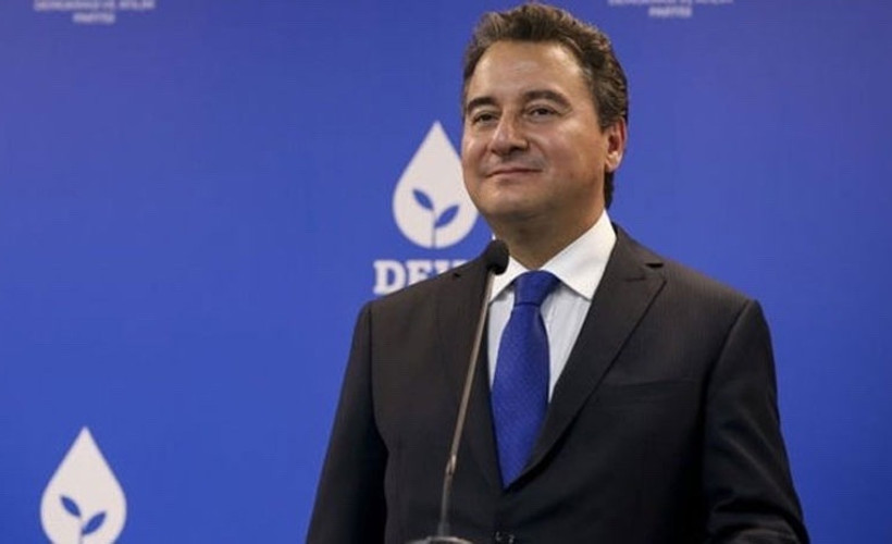 Babacan'dan 'enflasyon' tepkisi: Üç kuruş parayla hayatta kalmaya çalışanların ülkesi olduk