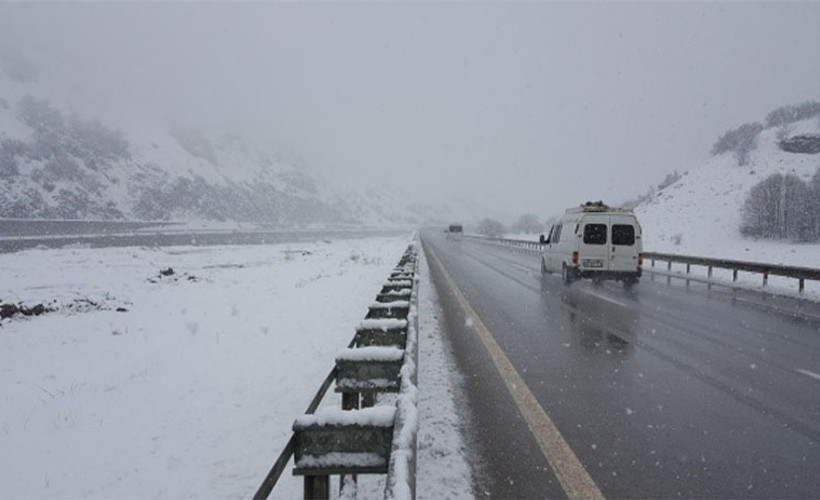 Meteoroloji uyardı: Sıcaklıklar aniden düşecek, kar kapıda
