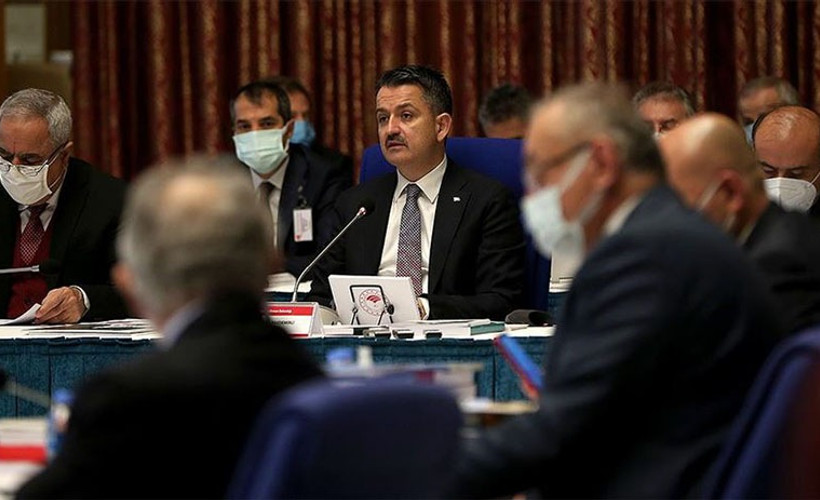 Bakan Pakdemirli'den, ‘rüşvet’ iddialarına yanıt: Herkese sahip çıkamam
