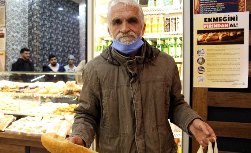 'Zamlardan sonra ekmek almadan geri döneni de gördüm, bu süreçte ekmek yemek lüks oldu'
