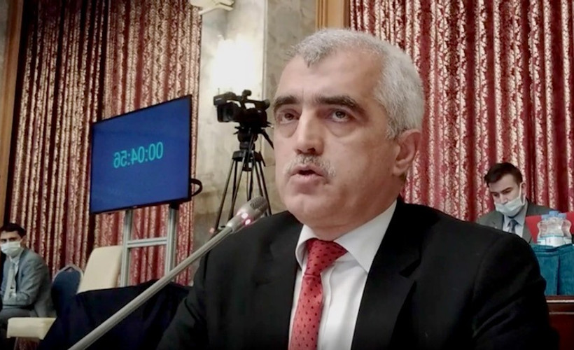 Gergerlioğlu 'ihraç edilen doktorlar adına' konuştu: Bu nasıl bir Nazi uygulamasıdır?
