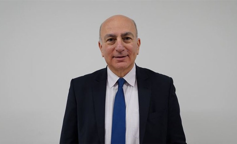 Mahfi Eğilmez: Türkiye'nin batmasına engel olan tek şey yastık altı varlıkları
