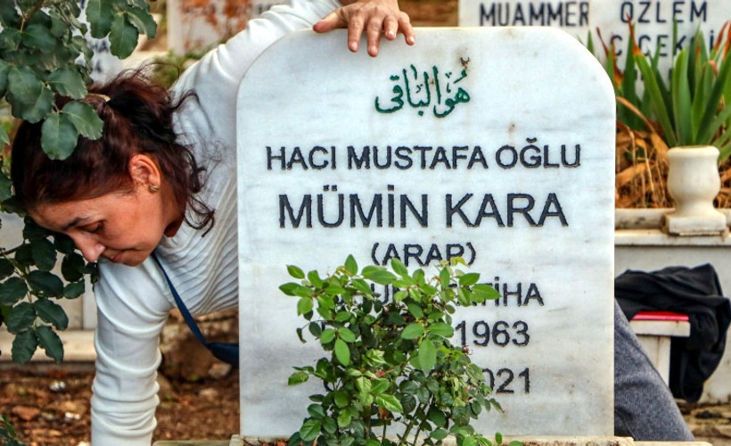 Engelli eşi dövülerek öldürülen kadın, korkudan mezarına gidemiyor