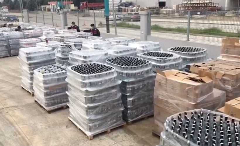 Bursa'da 57 bin litre sahte içki yakalandı