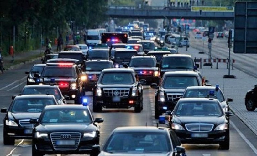 Bakan eşinin koruma polisi ve çakarlı araç saltanatı