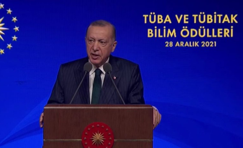 Erdoğan: Cari fazla vermeye başlayacağımız günler inşallah yakındır