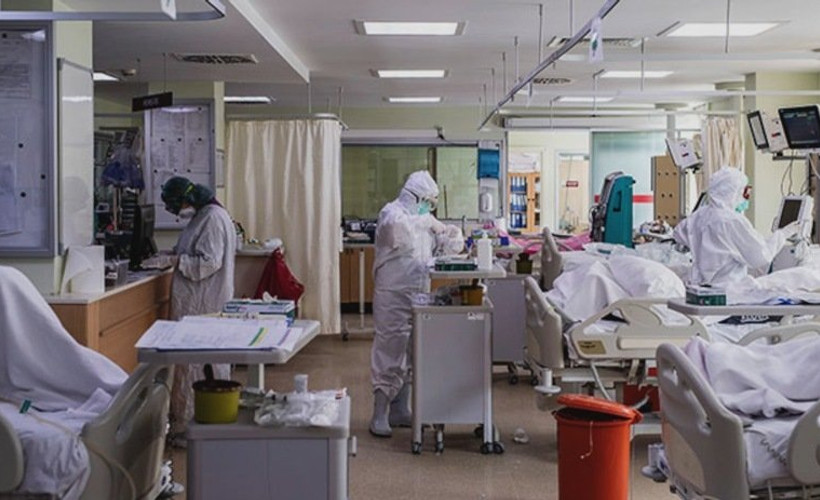 Koronavirüste rekor: Günlük vaka sayısı 66 bini aştı